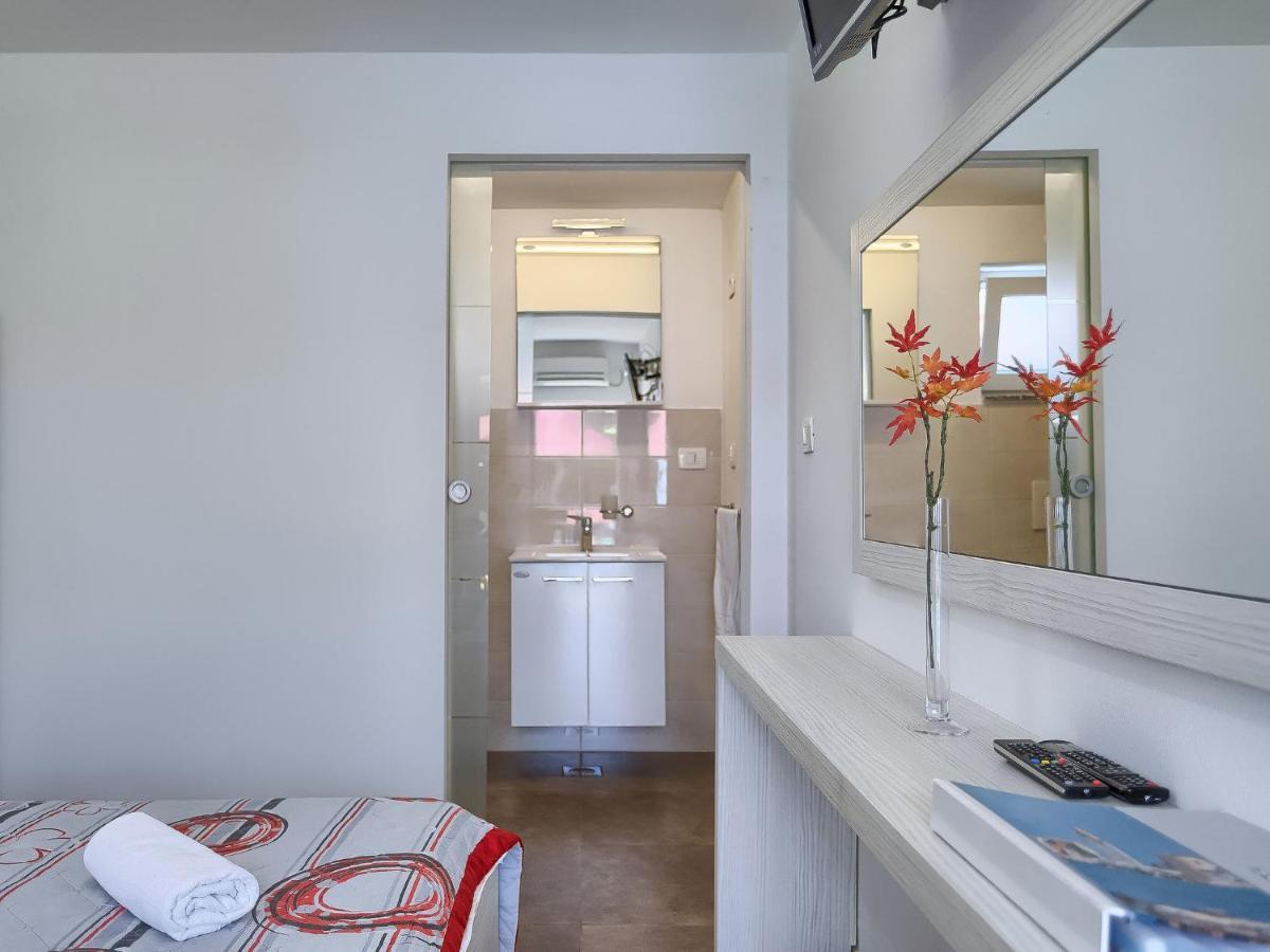 Apartment Nika-10 By Interhome Umag Extérieur photo